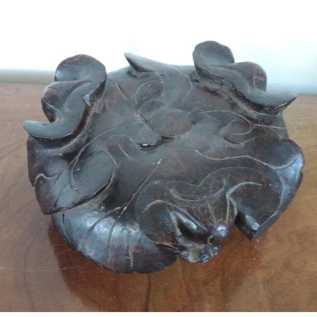 19th Century Chinese Carved Wood Lotus Leaf Display Stand for Tripod Censer or Vase For Sale In New York - Image 6 of 11