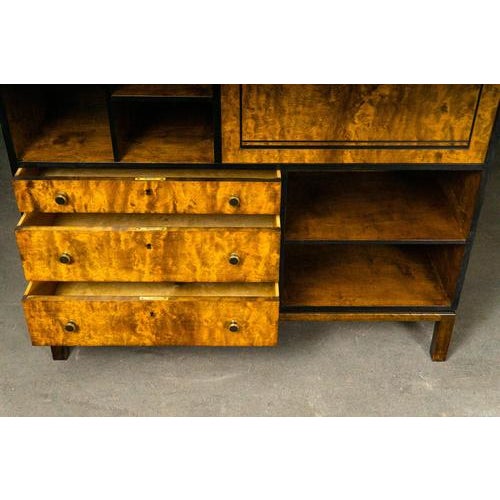 Art Deco Highboard in Birch For Sale - Image 12 of 18
