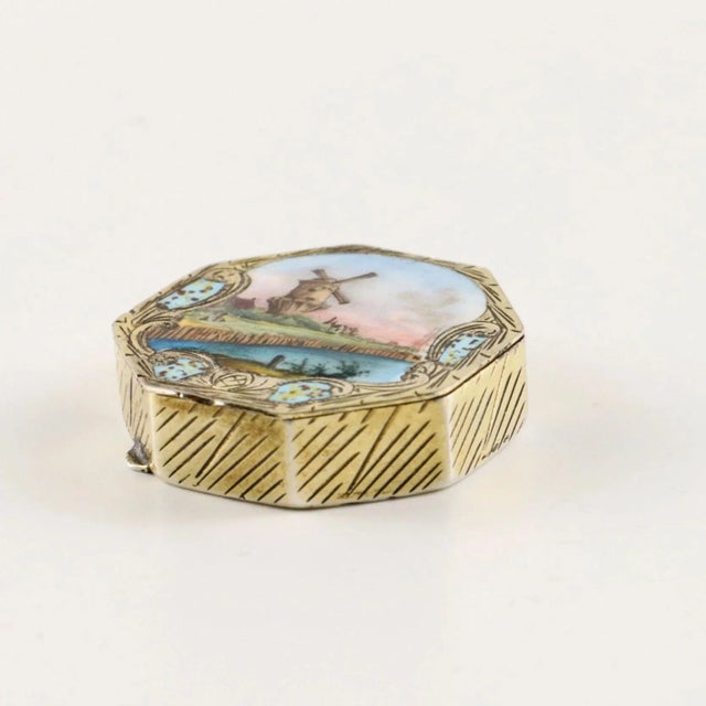 Octagonal Silver Snuff Box For Sale - Image 3 of 8