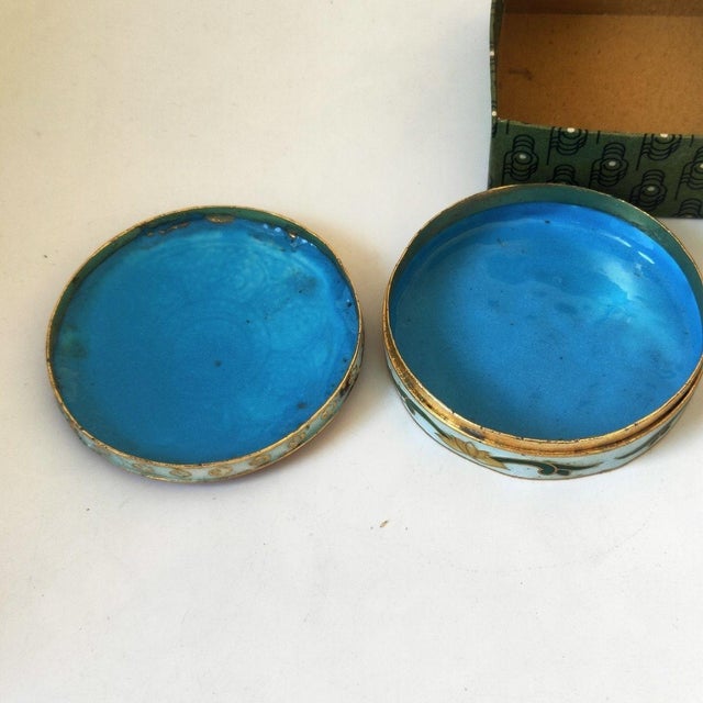 Vintage Cloisonné Enamel Round Box – Sanskrit Six-Character Mantra Motif, Silver-Blue Technique For Sale In Los Angeles - Image 6 of 8