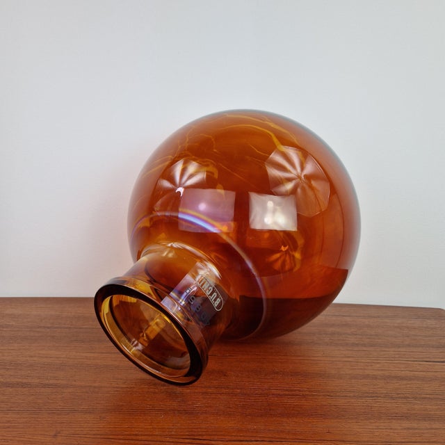 Industrial Amber Glass Evaporation Flask from Buchi, 1980s For Sale - Image 4 of 9