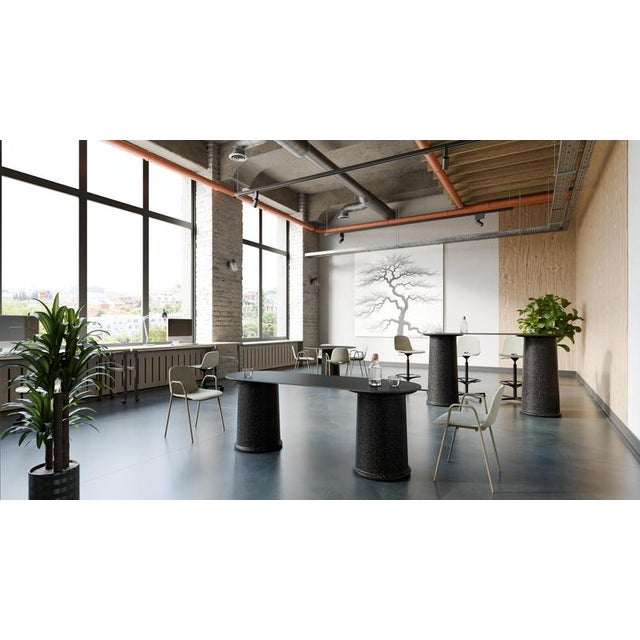 Fat Table 5011 in Polyethylene by Loope For Sale - Image 9 of 10