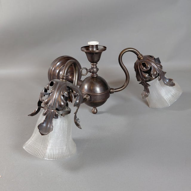 Early 20th Century Pair of Early 20th Century Art Nouveau Gas-Electric Wall Lights With Floral Motifs & Frosted Bell Shades For Sale - Image 5 of 8