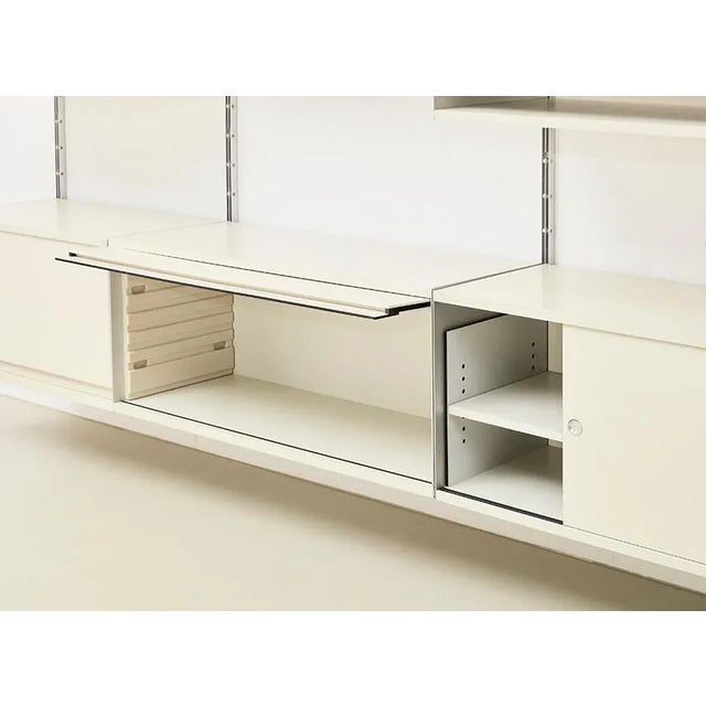 Dieter Rams Large 606 Wall Unit by Dieter Rams for Vitsoe, 1960s For Sale - Image 4 of 11