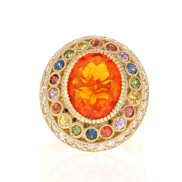 Contemporary 5.14 Carat Natural Fire Opal Sapphire and Diamond Yellow Gold Cocktail Ring Size 7 For Sale - Image 3 of 8