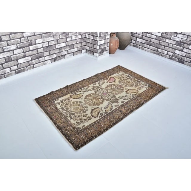 Turkish Mid 20th Century Oushak Anatolian Floral Carpet For Sale - Image 3 of 10