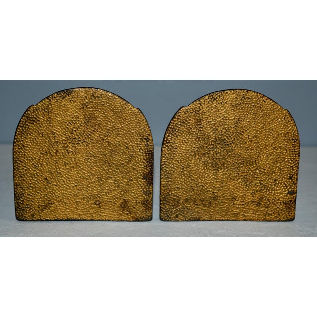 Vintage End of the Trail Cast Iron Bronze Finish Native American Metal Bookend For Sale - Image 12 of 13