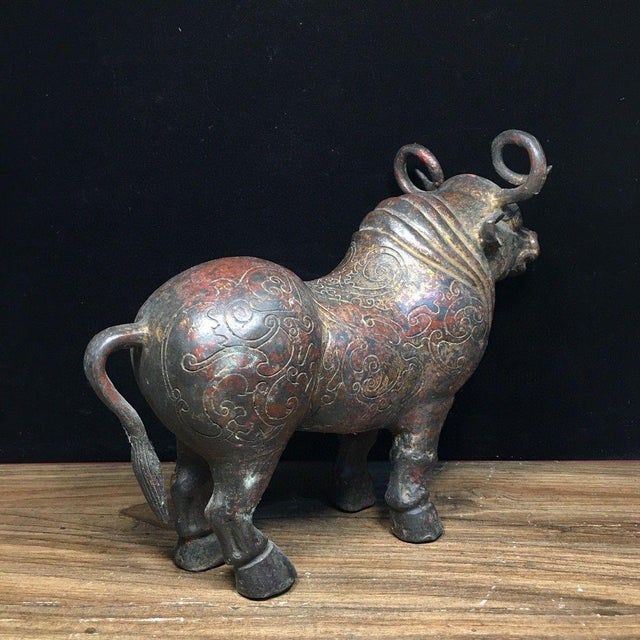 Metal Vintage Bronze Rhinoceros Figure With Archaic Scrollwork – Xiniu Statue For Sale - Image 7 of 9