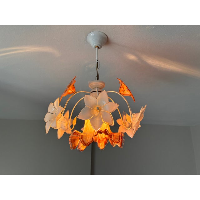 Vintage Italian Murano Style Handblown Swirl Ruffled Shade Pendant, Vintage Amber Brown & White Glass Botanical Chandelier For Sale - Image 12 of 16