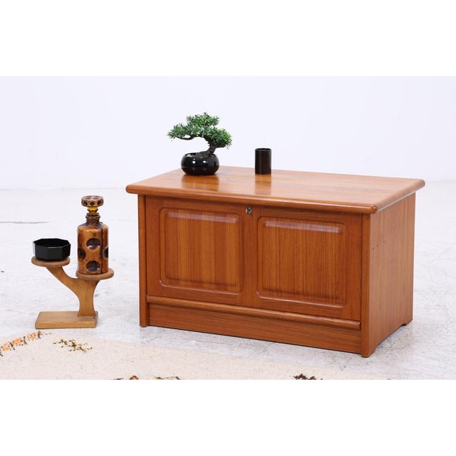 Vintage Teak Chest from Dyrlund, 1960s For Sale - Image 18 of 18