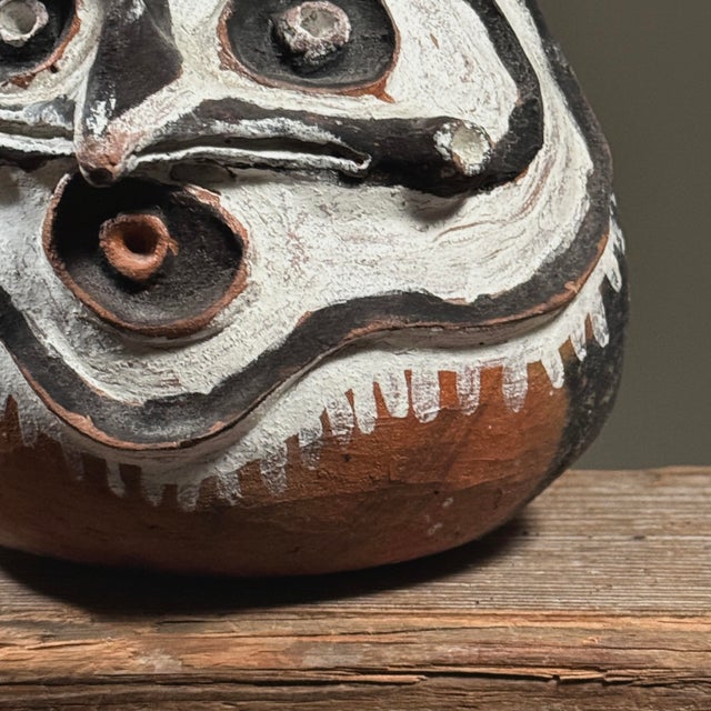 Brown Vintage Folk Art Anthropomorphic Papa New Guinea Chambri Wood Fired Clay Damarau For Sale - Image 8 of 9