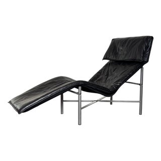 Skye Chaise Longue in Black Leather attributed to Tord Björklund for Ikea, Sweden, 1980s For Sale