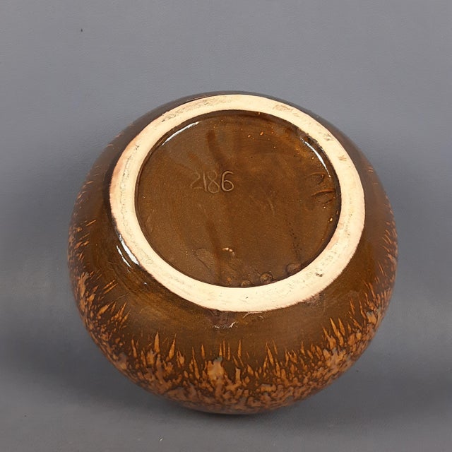 Vintage Space Age Ceramic Sphere Vase with Tortoiseshell Enamel, 1970s For Sale - Image 6 of 11