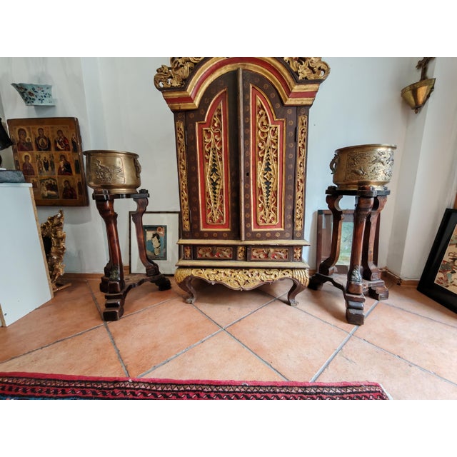 19th Century Japanese Jardinières on Wooden Stands, Set of 2 For Sale - Image 15 of 18