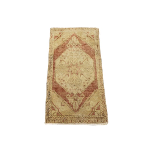 Antique Turkish Oushak Hand-Knot Wool Rug With Central Medallion, Small Accent Mat – 1' X 3' For Sale - Image 4 of 8