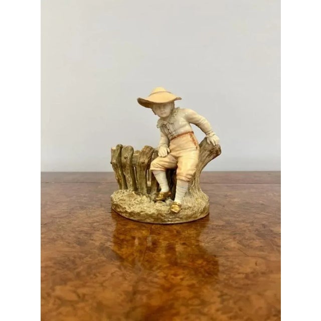 Figure with a Basket from Royal Worcester, 1890s For Sale - Image 6 of 8