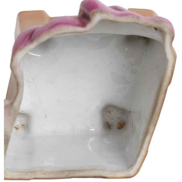 Art Deco Porcelain Powder Jewelry Box with Woman, 1930s For Sale - Image 4 of 12