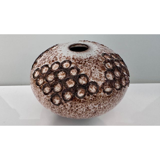 A high quality studio ceramic art vase, created by the renown Danish ceramist Kaj Henning Jensen for KH Keramik during the...