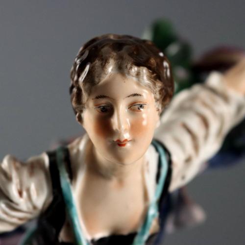 Porcelain Group from Capodimonte For Sale - Image 4 of 14