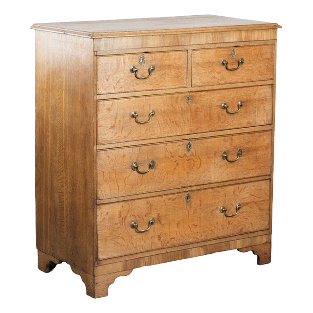 Large Antique English Blonde Oak Chest of Drawers with Gilt Elements, 18th Century For Sale