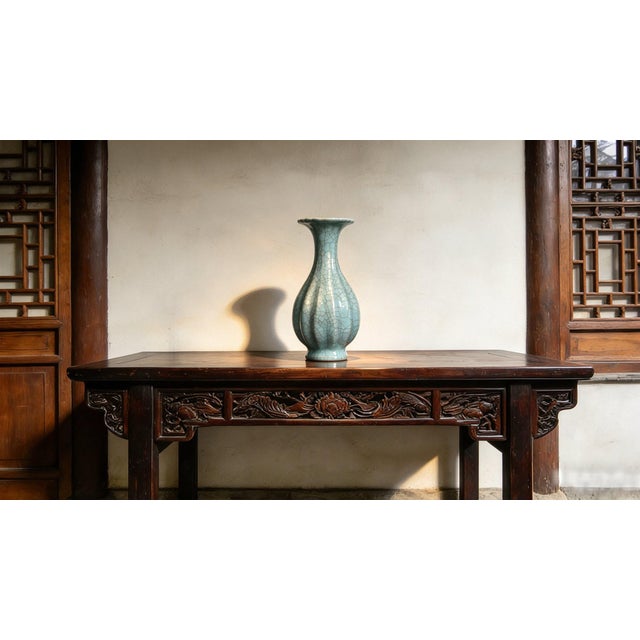 W-8cm,H-18cm Experience the beauty and elegance of Chinese history with our Chinese Vintage Porcelain Handcrafted with...