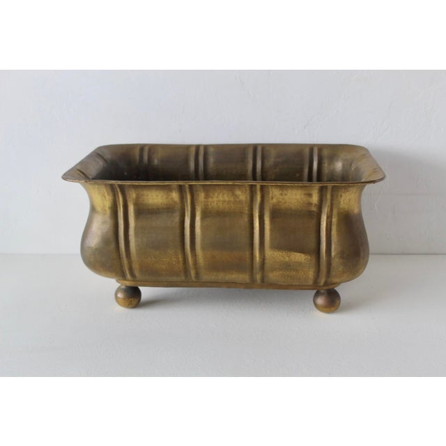 Metal Handcrafted Italian Rectangular Hammered Brass Planter Jardiniere Curved Edging Ball Feet Details Vintage Mid-Century For Sale - Image 7 of 13