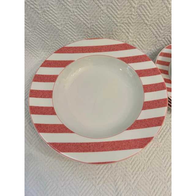 1990’s Christopher Stuart Fine China “Capri Rose” - a Set of 12 Pieces For Sale In New Orleans - Image 6 of 8