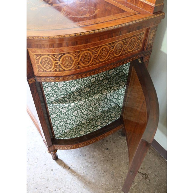 Credenza with Richerly Inlaid Neoclassical Lift, 1990s For Sale - Image 4 of 18