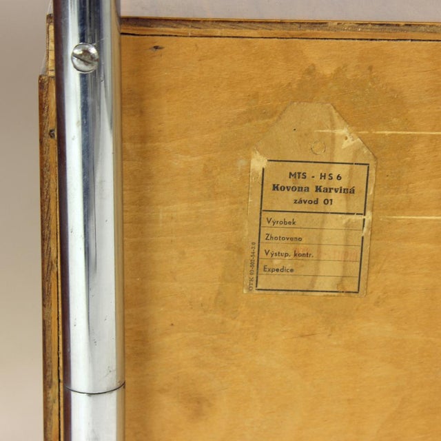 Bedside Tables in Chrome & Walnut by Vichr & Spol for Kovona, Former Czechoslovakia, 1950s, Set of 2 For Sale - Image 15 of 17