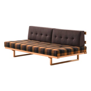 Model 4311/4312 Daybed in Upholstered Oak attributed to Børge Mogensen, 1950s For Sale