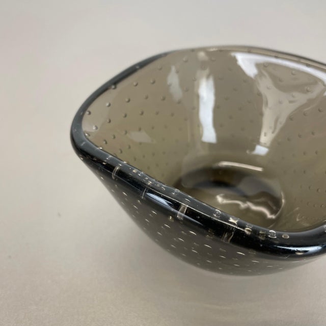 Green Glass Bullicante Bowl or Ashtray attributed to Venini, Italy, 1970s For Sale - Image 15 of 18