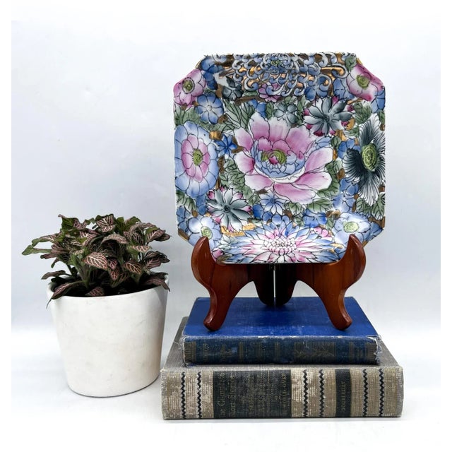 Beautiful, Chinoiserie style ceramic vide poche. Pink and blue floral pattern embellished with gold outline. Perfect for...