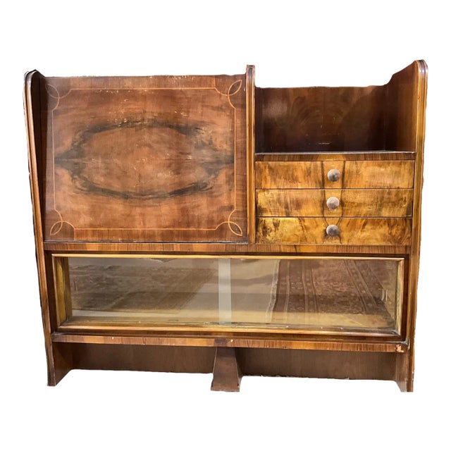 1930s Vintage Art Deco Walnut Bar Cabinet For Sale