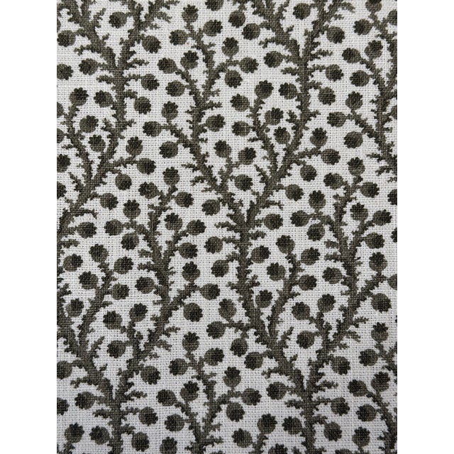 Textile Waterberry Linen Fabric Nicky Haslam 11 Yards For Sale - Image 7 of 7