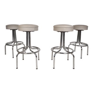 Set of Four Mid-Century Modern Swivel Bar Stools For Sale