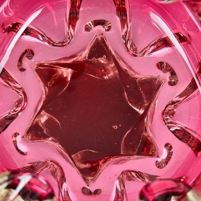 1960s Art Glass Bowl attributed to Josef Hospodka for Chribska Glassworks, 1960s For Sale - Image 5 of 11