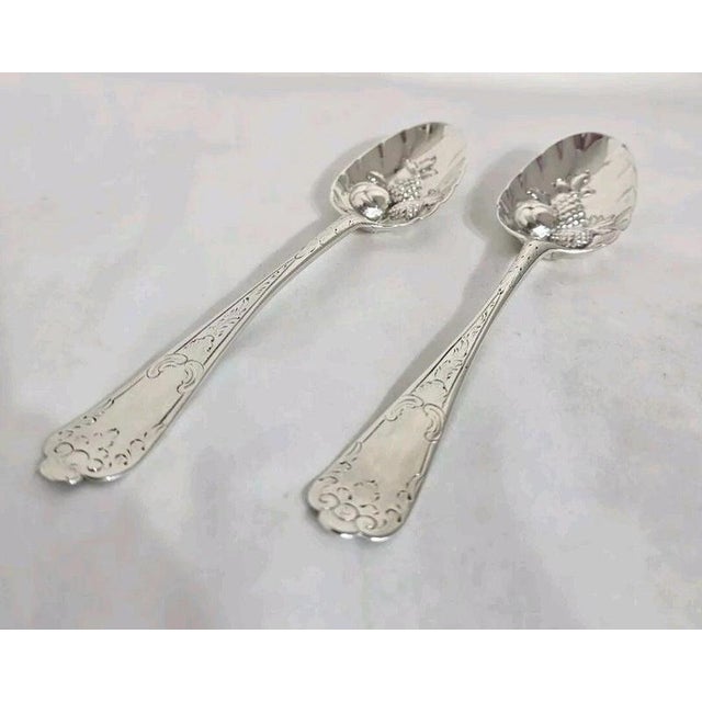 Georgian Sterling Silver Fruit Serving Spoons, London, 1737 & 1763, Set of 2 For Sale - Image 11 of 18