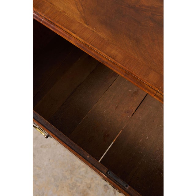 19th Century Walnut Crossbanded 3-Drawer Chestv For Sale - Image 11 of 12