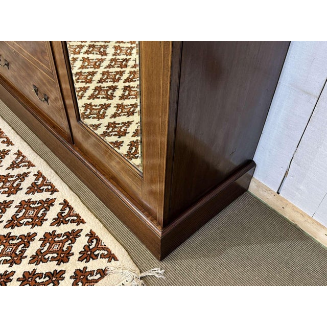 19th Century English Mahogany Wardrobe For Sale - Image 4 of 18