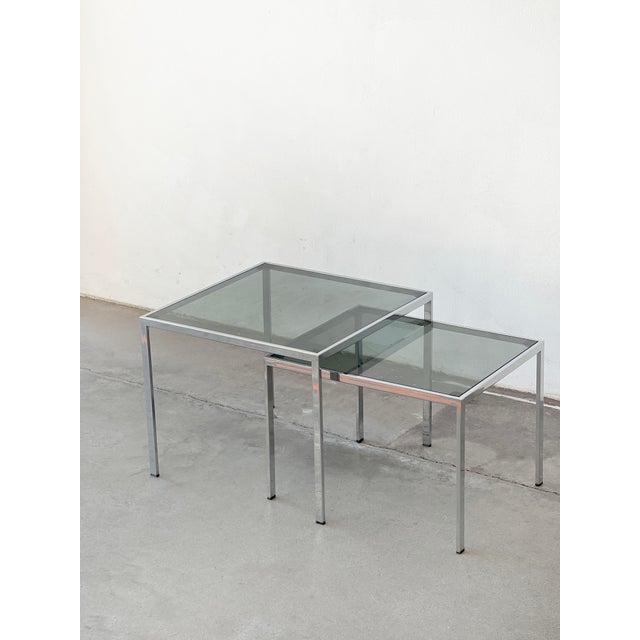 Interlocking Glass and Metal Coffee Tables, 1970s, Set of 2 For Sale - Image 4 of 4