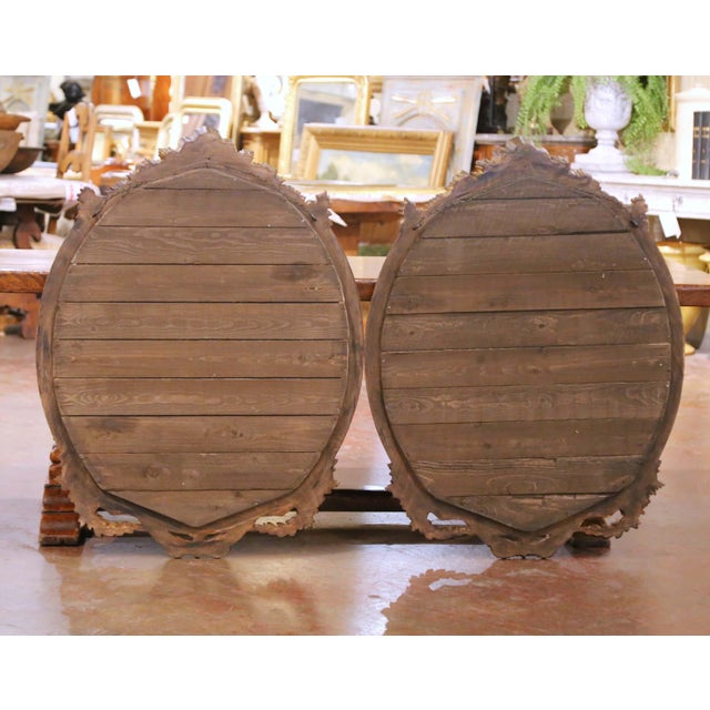 Gold Pair of French Louis XV Style Carved Patinated Giltwood Oval Wall Mirrors For Sale - Image 8 of 8