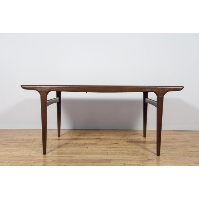 Uldum Møbelfabrik Mid-Century Modern Teak Extending Dining Table by Johannes Andersen for Uldum Møbelfabrik, Denmark, 1960s For Sale - Image 4 of 18