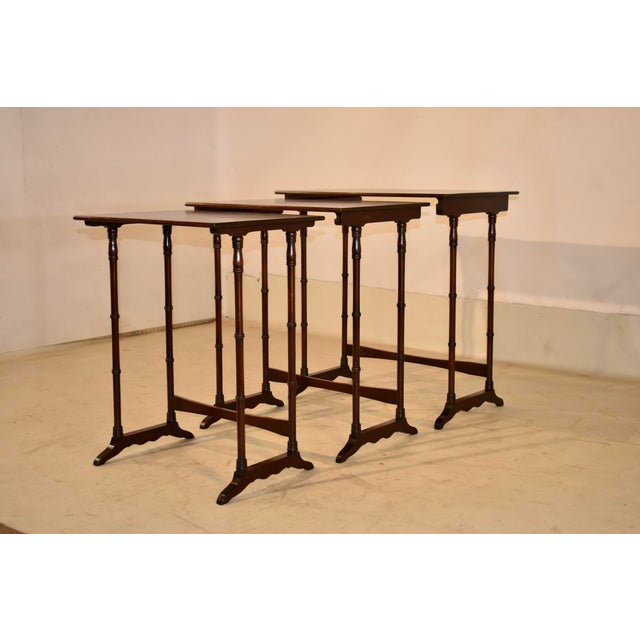 Brown Period Edwardian Mahogany Set of Three Nesting Tables, Circa 1920 For Sale - Image 8 of 10