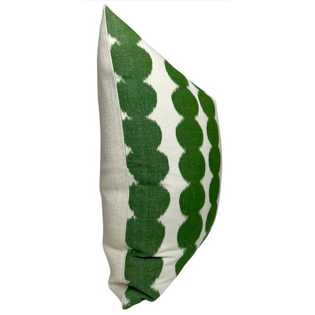 Traditional Full Circle Green Pillow Cover, 22x22 Pillow For Sale - Image 3 of 3