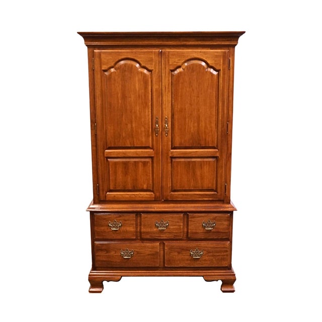 American Thomasville Furniture Fisher Park Collection 44" Door Chest 21611-330 For Sale - Image 3 of 15