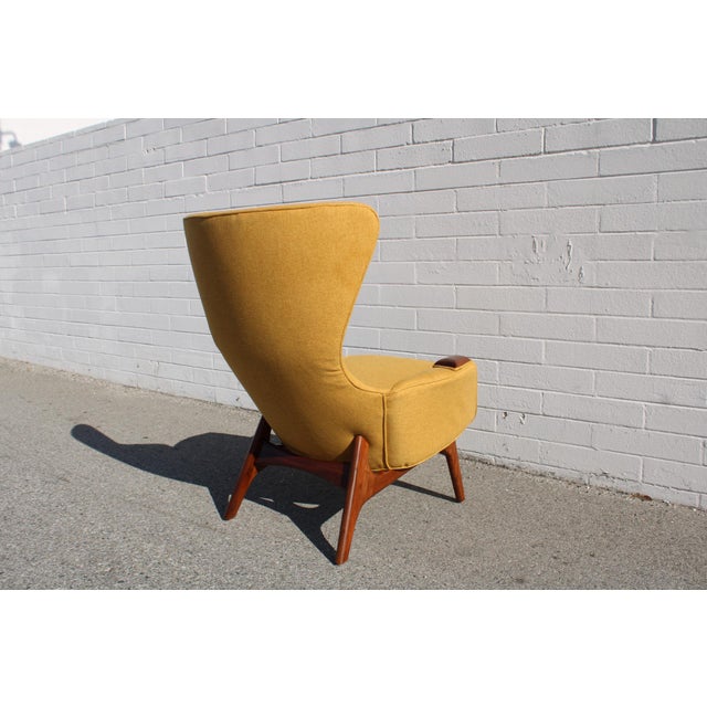 Mid-Century Modern Pair of Mid Century Walnut Wing High Back Chair Model 2231-C Attributed to Adrian Pearsall for Craft Associates For Sale - Image 3 of 11