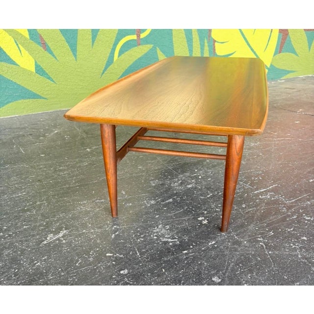 Refinished Mid Century Bassett Artisan Coffee Table For Sale - Image 9 of 13