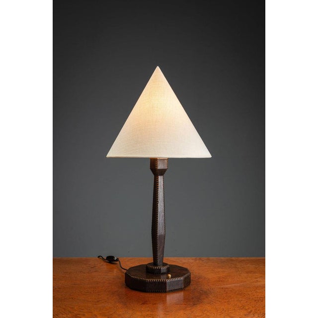 Art Deco Table Lamp, 1940s, in Very Good conditions. I have official proof of authenticity such as vintage catalogs,...