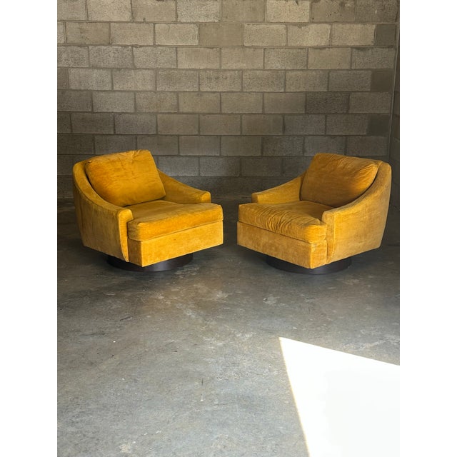 Mid-Century Modern 1970s Selig of Monroe Swivel and Tilt Chairs- A Pair For Sale - Image 3 of 12