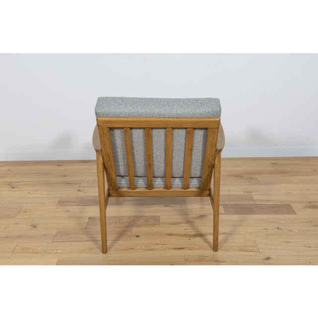 Set of Model 300-139 Chairs from Swarzędz Factory, 1960s For Sale - Image 14 of 18